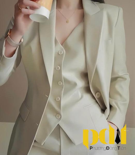 Vest Nữ Công Sở May Đo Cao Cấp – Tôn Dáng, Thanh Lịch Và Đầy Phong Cách